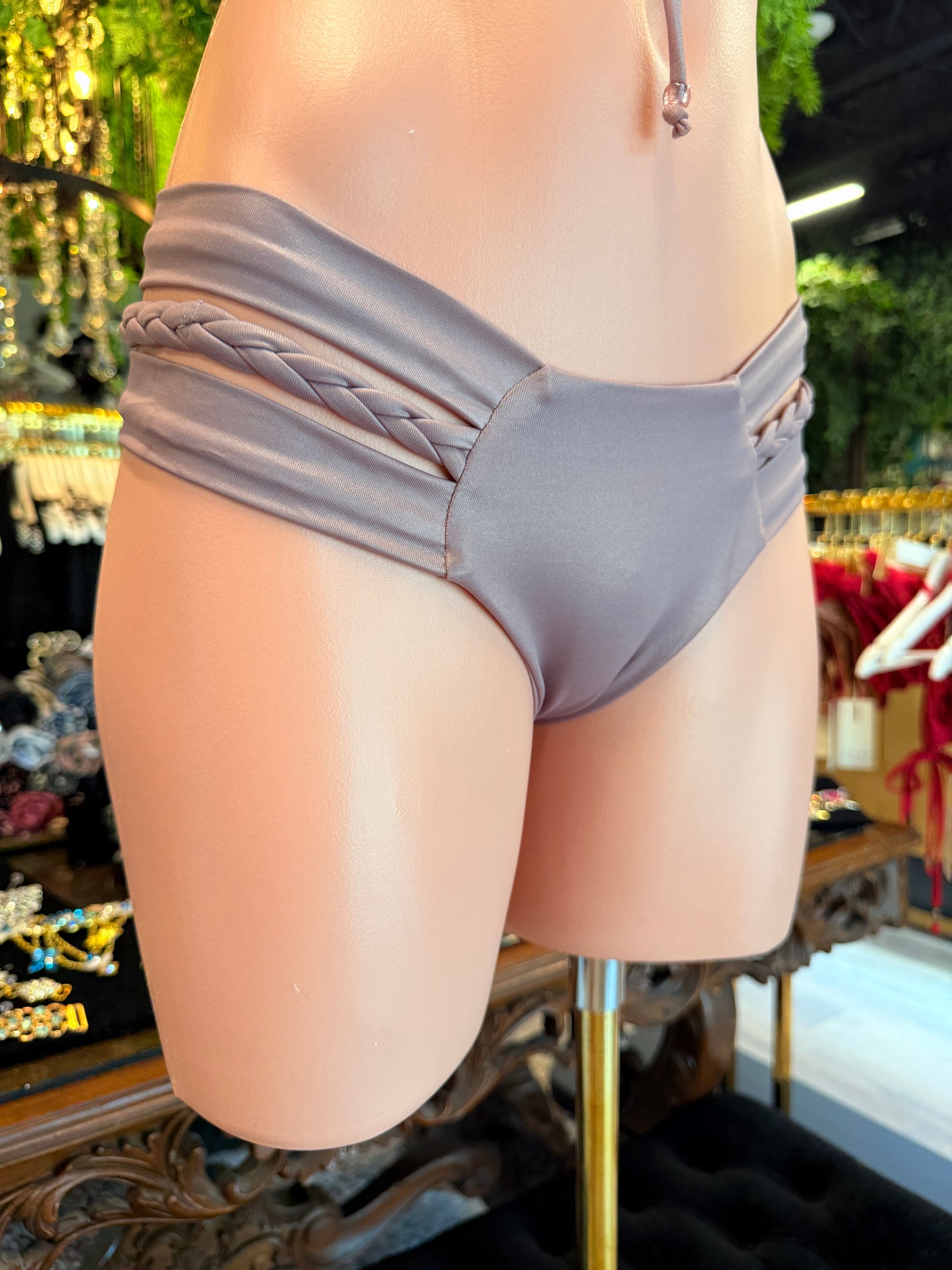 Royal Empress Bottom